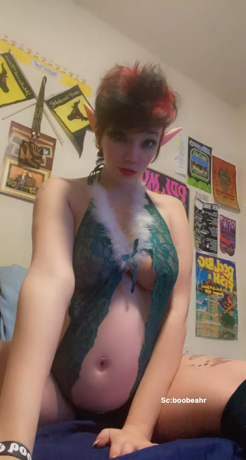 Santa sent his best elf to help you out 🙈