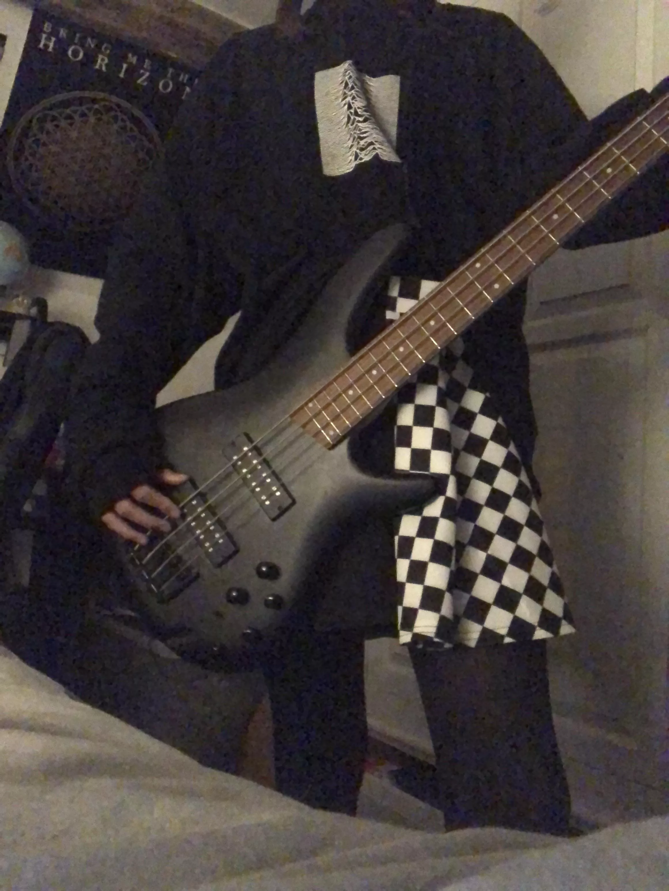 Saw the post by u/yesiamfinethanks and decided to do a bass version (sorry for the bad camera quality, first post here btw)