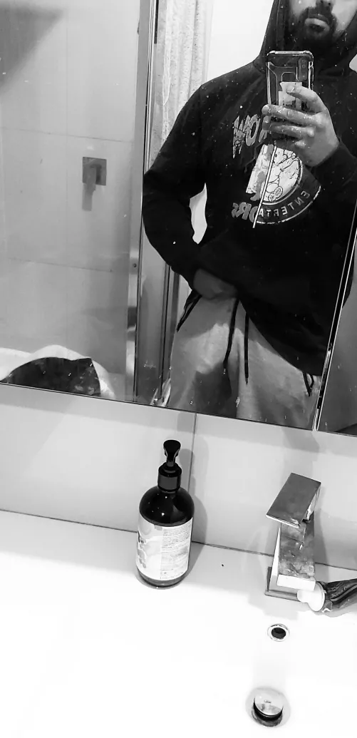 Say hello to my little friend 👋🏾🍆