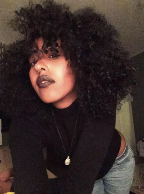 Say hi if you would want to cum all over this face