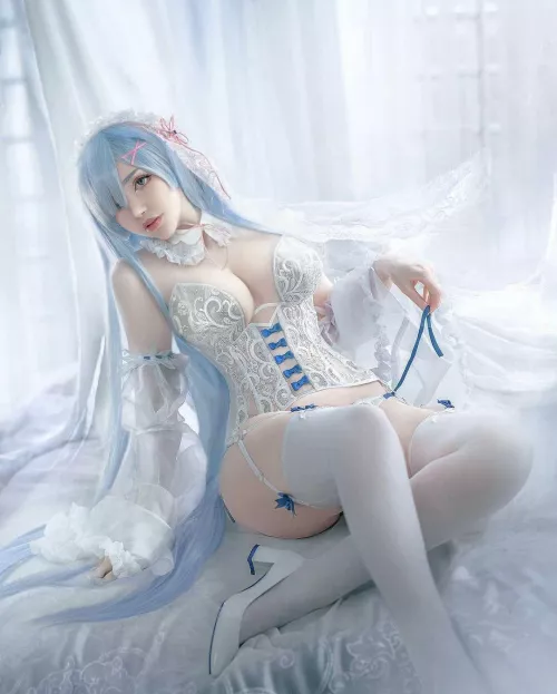 Saya (@sayathefox) [instagram]