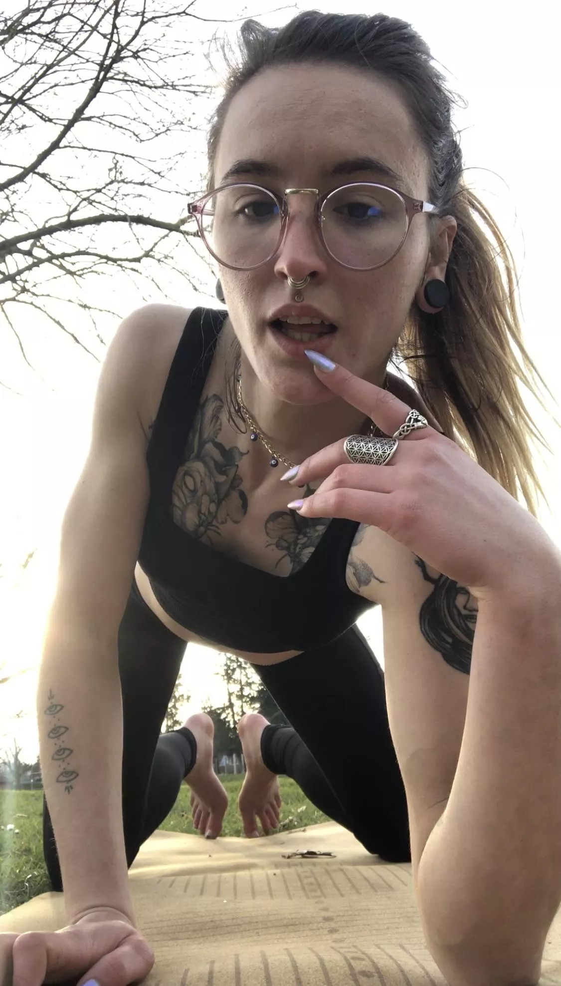 See my feets back there? 😜