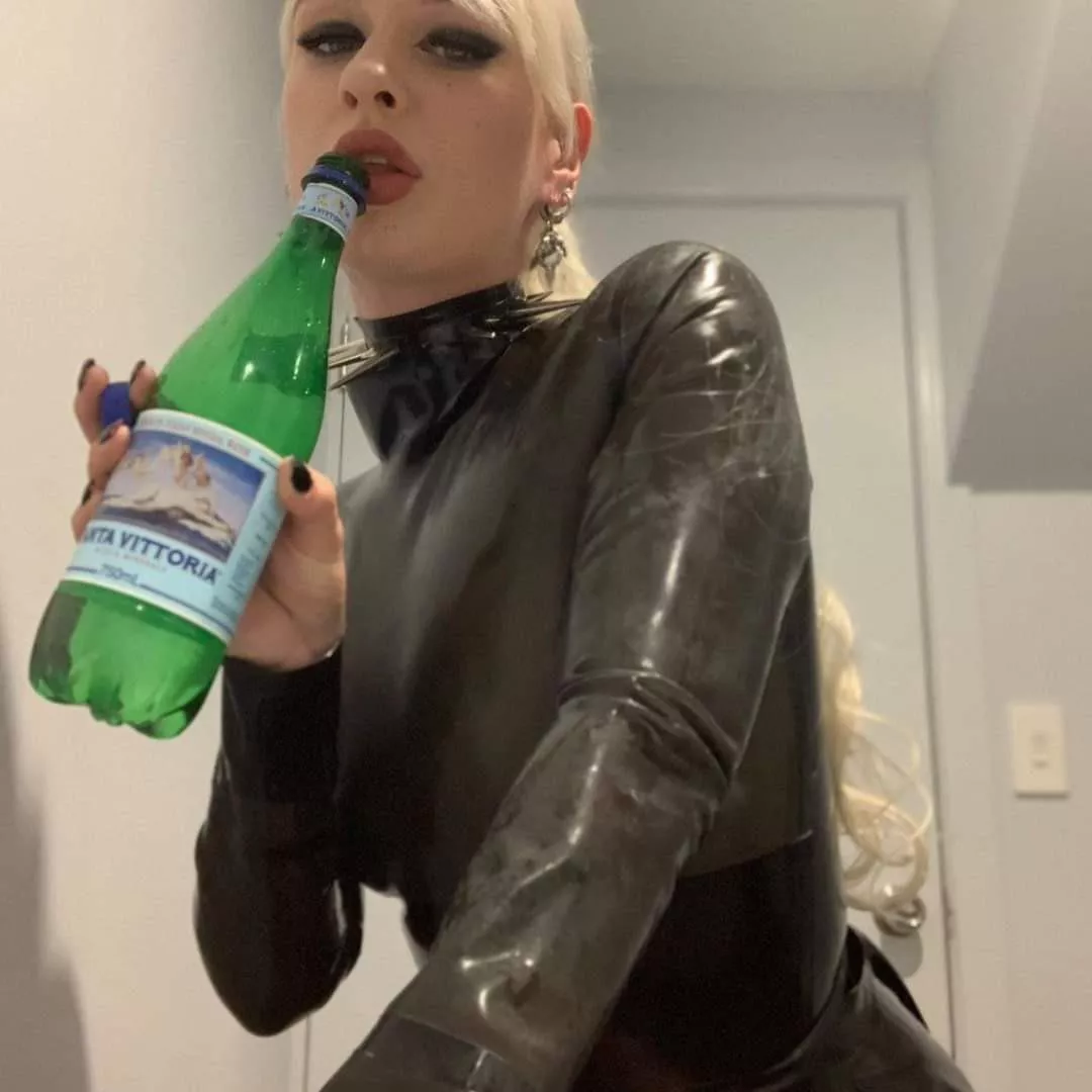 Seeking for a sub to own