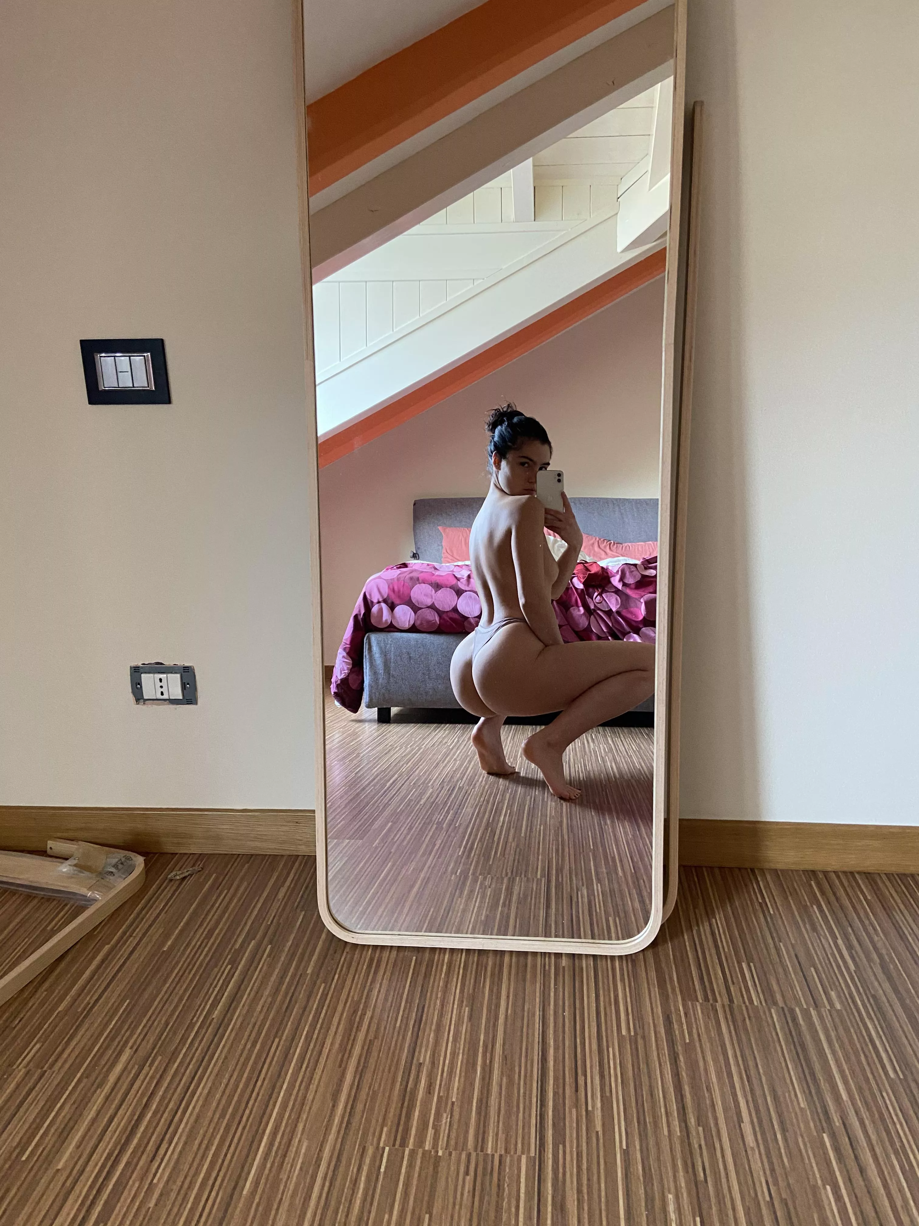 Selfie in my room 🎀