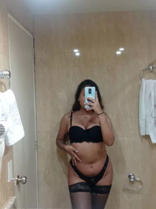 [selling] available for ✨Sext✨Cam✨Custom✨Fetish✨GFE ✨ add me on Kik: coquitocute20 // Snap: coquitocute20 ✨