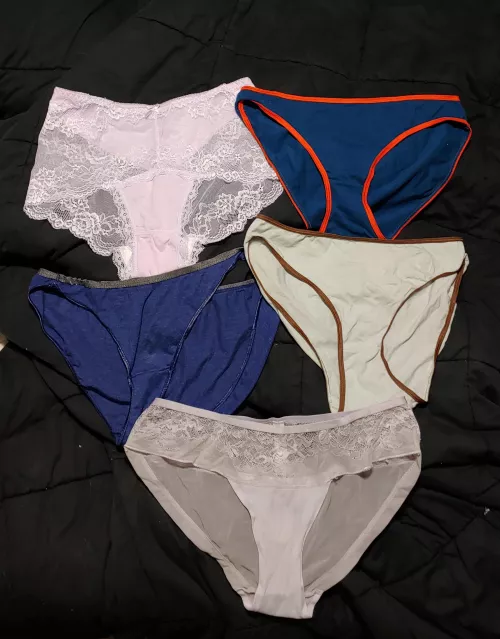[SELLING] 💥 Blue & purple panties $5 off during January! 💥 Fet friendly add ons available. 🎁 Bras, lingerie, sweatpants, sexting, etc also for sale. 💰 Cashapp, Venmo, Amazon GC 💰 ⏩SERIOUS BUYERS ONLY⏪