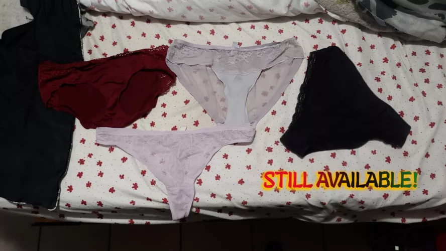 [SELLING] 🎄⛄Christmas/End of the Year SALE!! ❄🎊 All panties with lace on them are half off through December 31st! ⏩ SERIOUS BUYERS ONLY ⏪ 💸 Cashapp, Venmo, Amazon GC accepted 💸 UPDATED STOCK PICTURE ☺