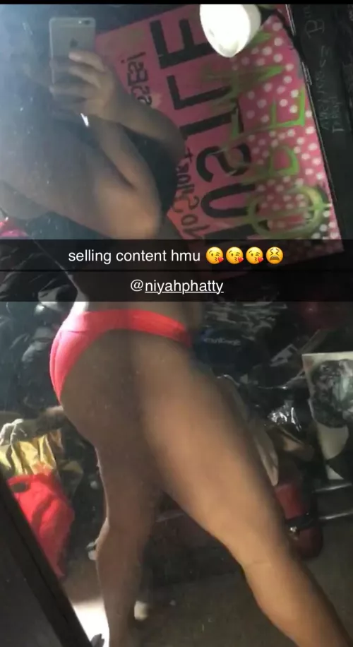 Selling content hmu on snap @niyahwitphatty π¦π¦π¦π