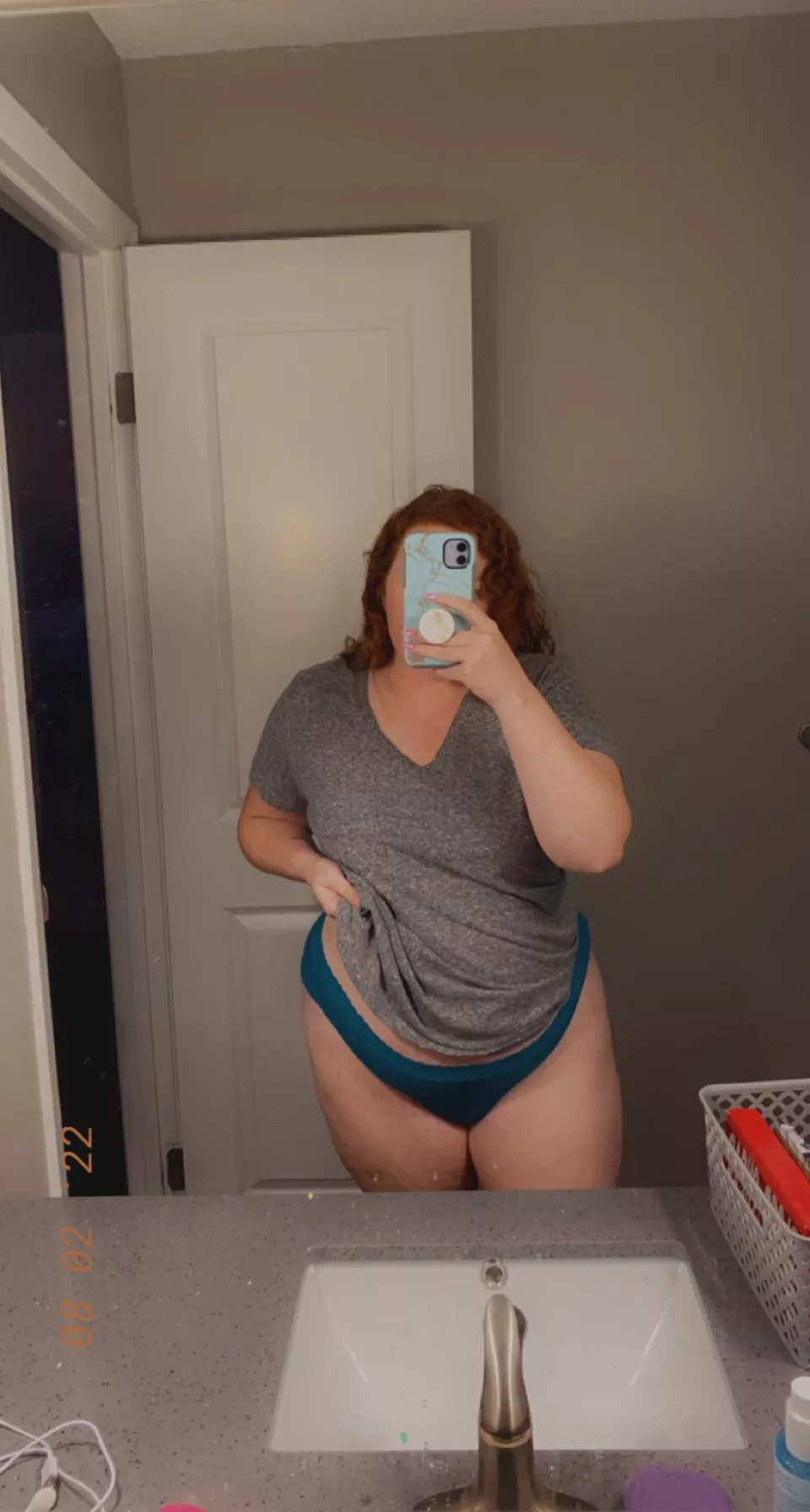 [SELLING] cozy💕 pics, vids, sexting, GFE, dropbox(3,300+ items), panties, premium, OF, etc. KlK: ctrlr / SC: bunnybabesred / OF: rhbunnyb