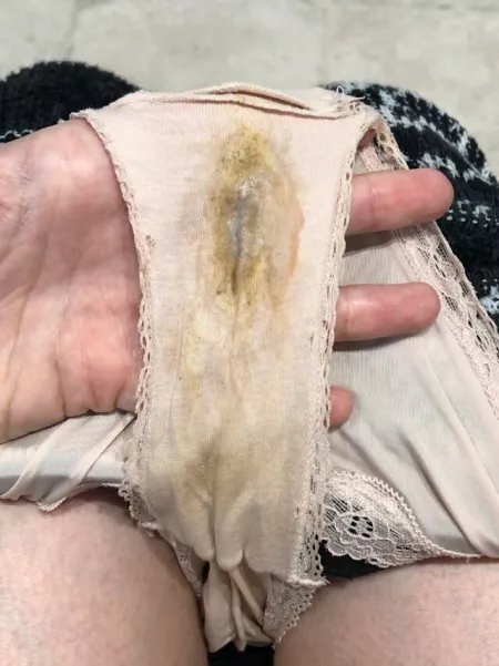 [Selling] Dirty.. dirtier.. my panties 🤤
