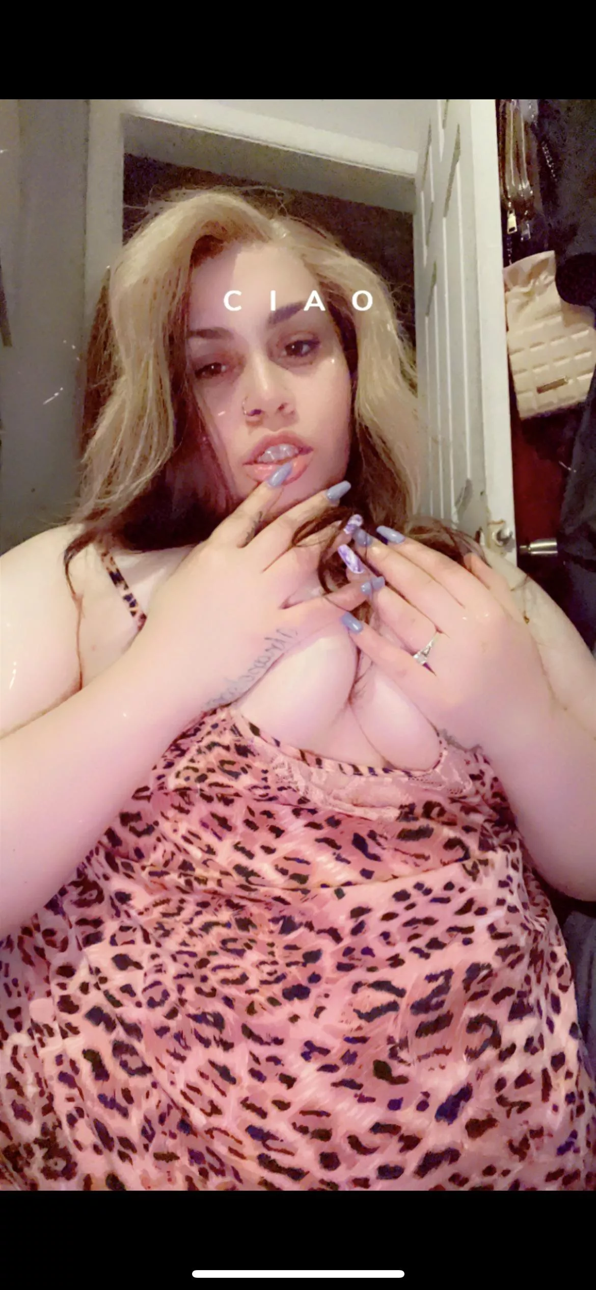 [selling] Googledrive 800+ pics and vids updated weekly $30 • sexting • dick rates • custom content • GFE & more • snap @ sammyy_john2021 • Kik @ lovelyrere19 • ❤️Cashapp ApplePay Zelle