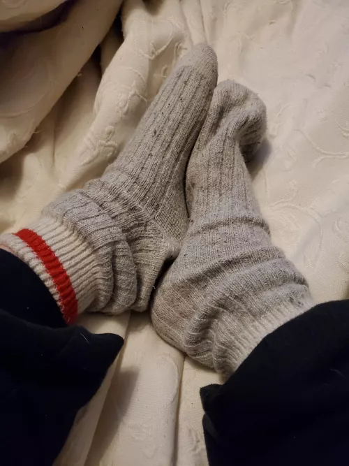 [Selling] thick and warm cabin crew socks! Not many pairs of these left. Almost a week worth of wear. Dm for info. I ship worldwide 🌐 💜