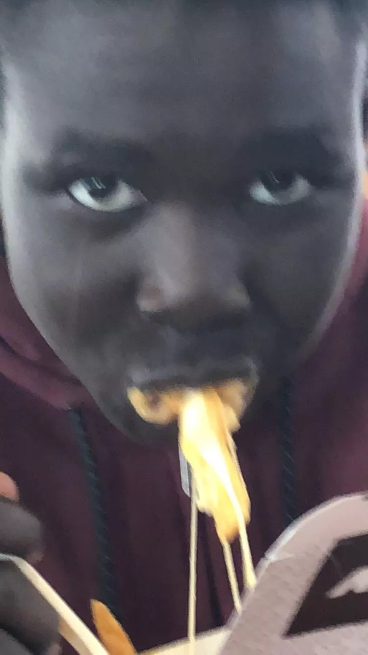 Selling this one starting at 1000$ USD He is very tight (he keeps eating all my food) Selling this one starting at 1000$ USD He is very tight (he keeps eating all my food)