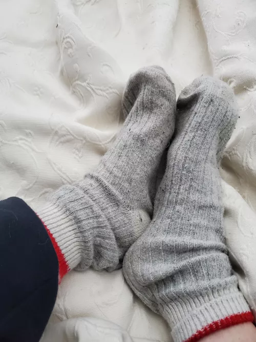 [Selling] worn for a week Sunday. Fast ship out. Only $30 CAD (includes shipping with US/CA). Dm🥰