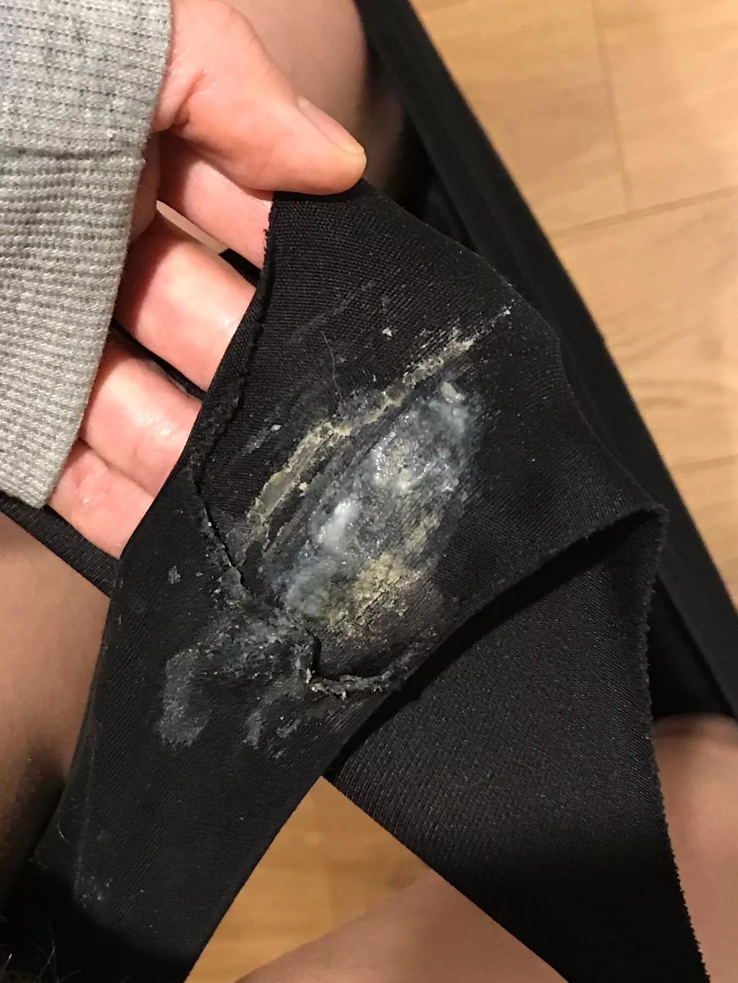 [Selling] Worn for five days 🧡 they not just look but smell like it 🤤