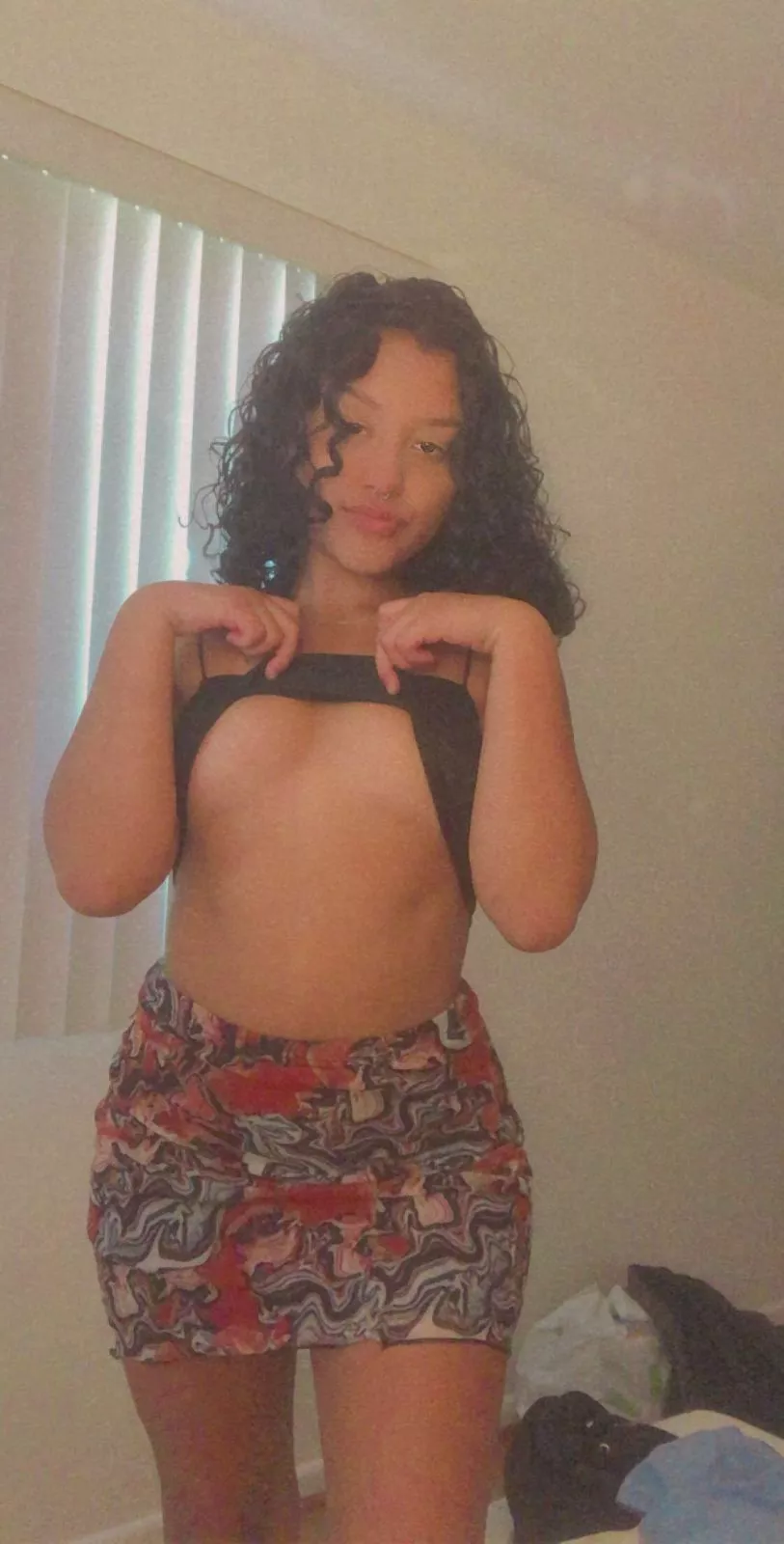 [SELLING]Buy photos from me and you are getting video extra 😘 Come on kik lets have fun. Showing face🎊, Verifcation✌, Nudes PIC🍑 and VIDEOS💦🎉🎊 KIK/SNAP --> cotyhoty