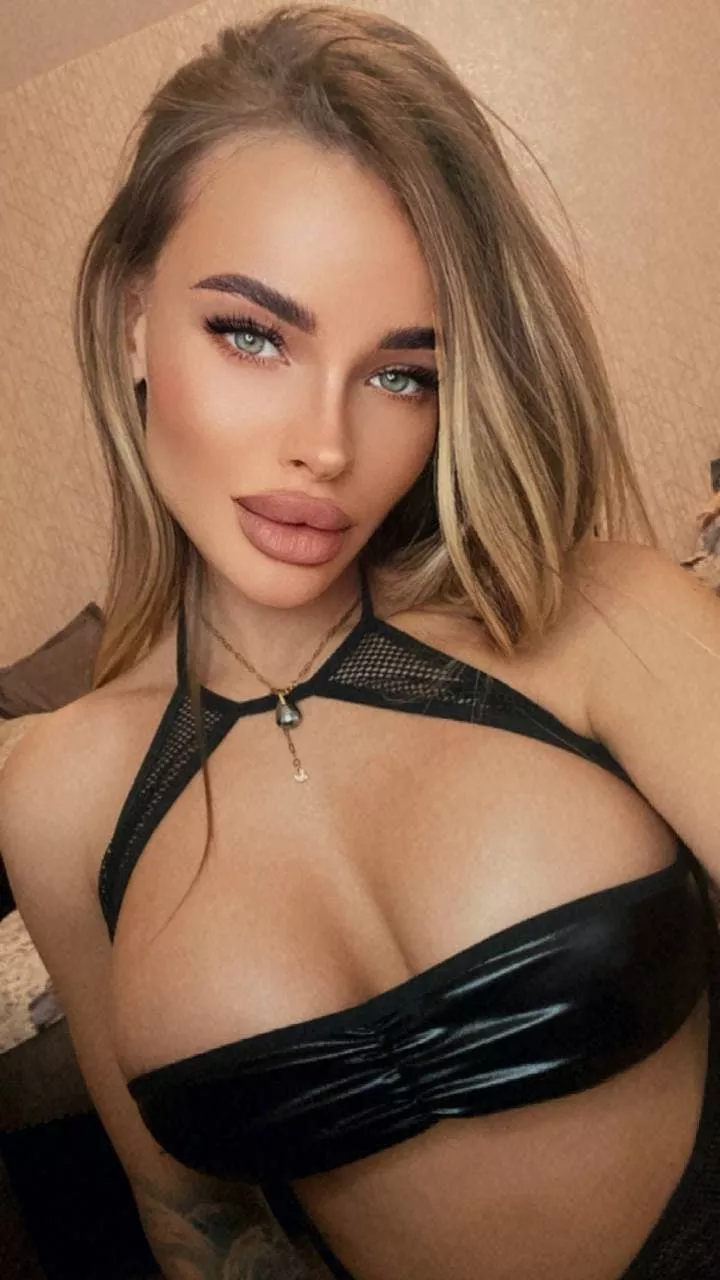 [SELLING]hot content for jerking offðŸ’žLive VerifyðŸ’ž[24y.o]My new Tits are ready for a sexual adventureðŸ˜ˆâ­ï¸[Live nudes/vids]â­ï¸[VIDEOCALLS]â­ï¸[Foot Content]â­ï¸[FetishFriendly]â­ï¸[GFE]â­ï¸[SEXT]â­ï¸[squirt]â­ï¸[anal]â­[Joi]â­ï