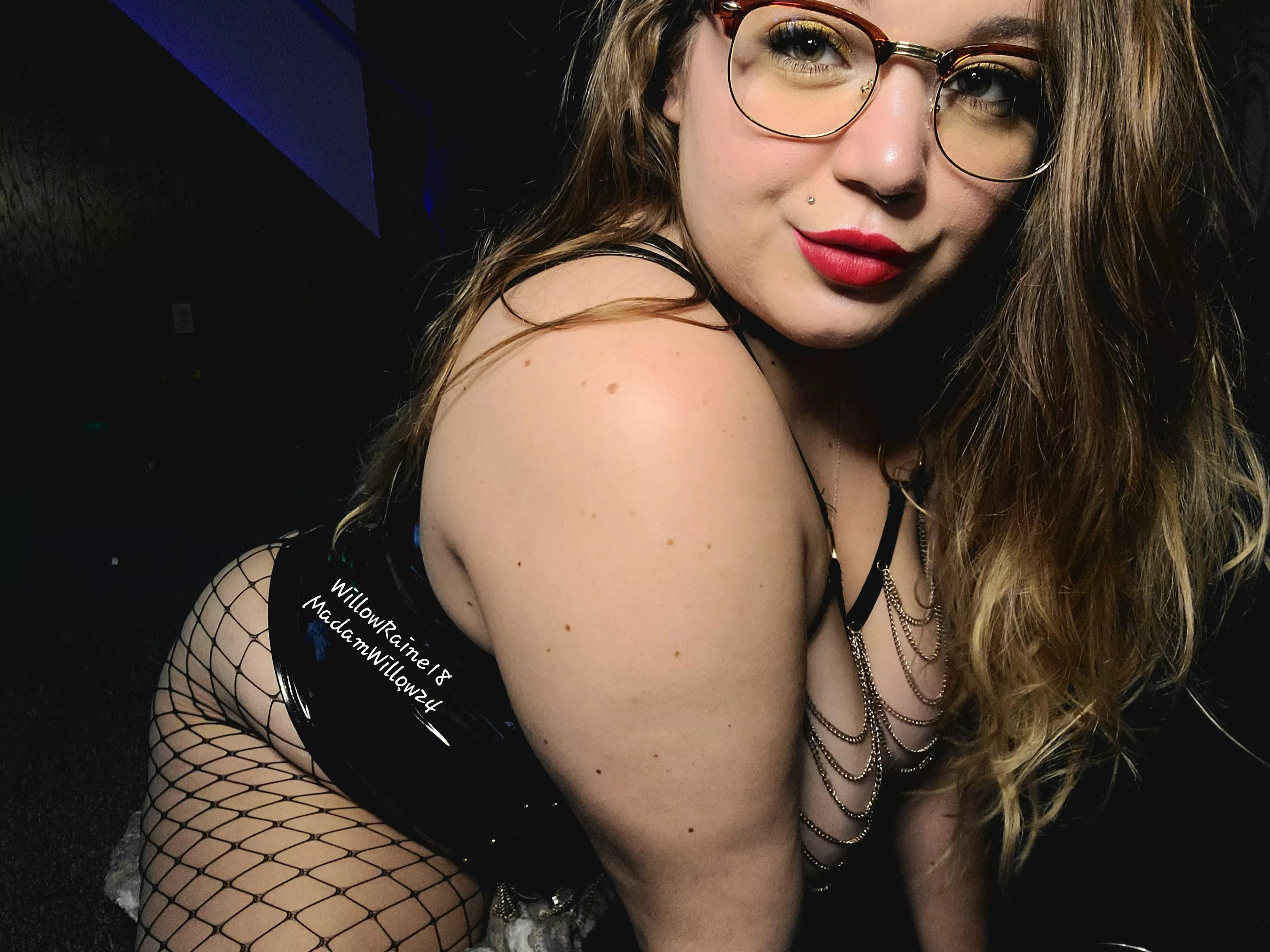 [SELLING]❗VERIFIED❗Come play with my delicious body while all your wife is sleeping 😈 Let's see how naughty we can get 💦 🌟 NUDES 🌟 VIDEOS 🌟 SKYPE 🌟 DOMME SESSIONS 🌟 SEXT 🌟 WORN ITEMS 🌟 GOOGLE DRIVE and SO much more! [KIK] 