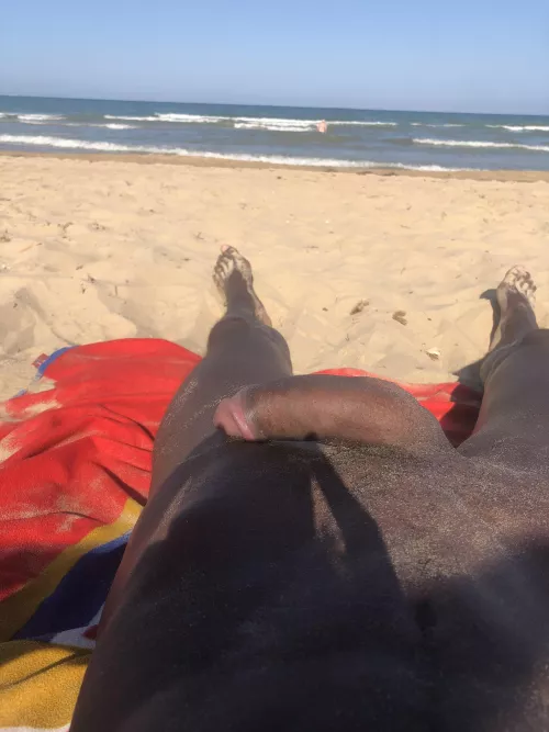Semi on a Spanish beachβ¦ ππ
