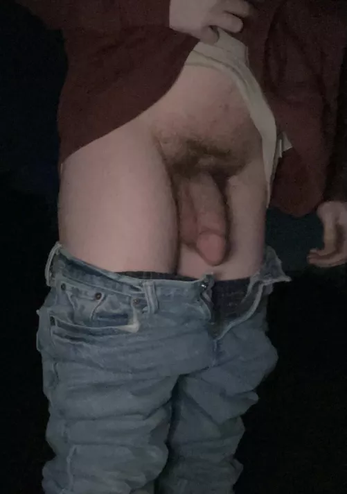 send sum to make it stand up. girls much appreciated