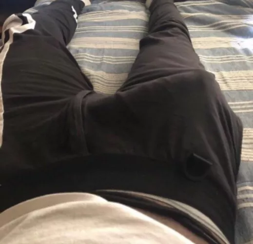 Sending full video out to everybody that upvotes and comments 💦