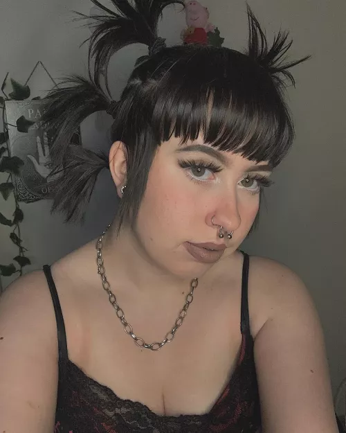 Sexy alt brat here. (They are pierced)