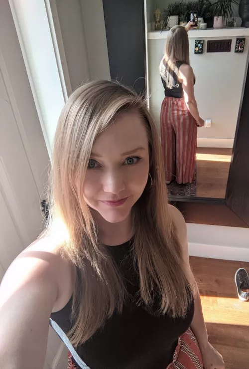 Sexy can be in clothing too right? ❤ [F48]