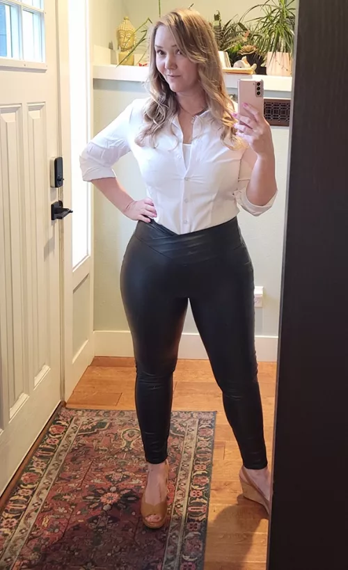 Sexy doesn't always mean undressed right? [F48]