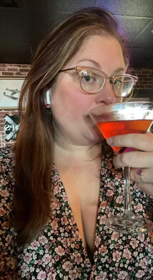 SFW Monday martinis. I wonโt Delete it this time ๐คฆ๐ผโโ๏ธ