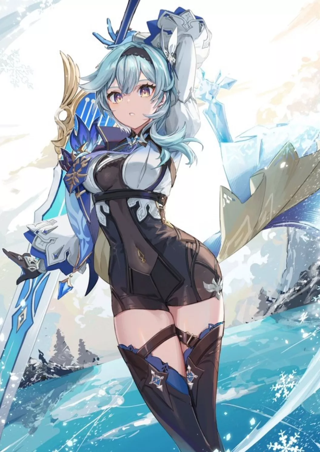 Shapely hips, thighs, & bubble butt