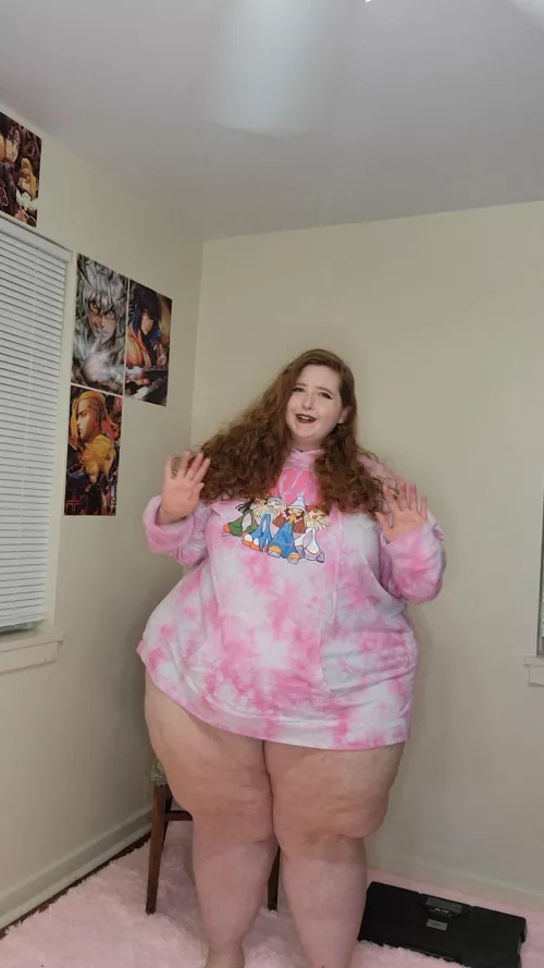 She has a new weighin vid on curvage. @gingerbunny