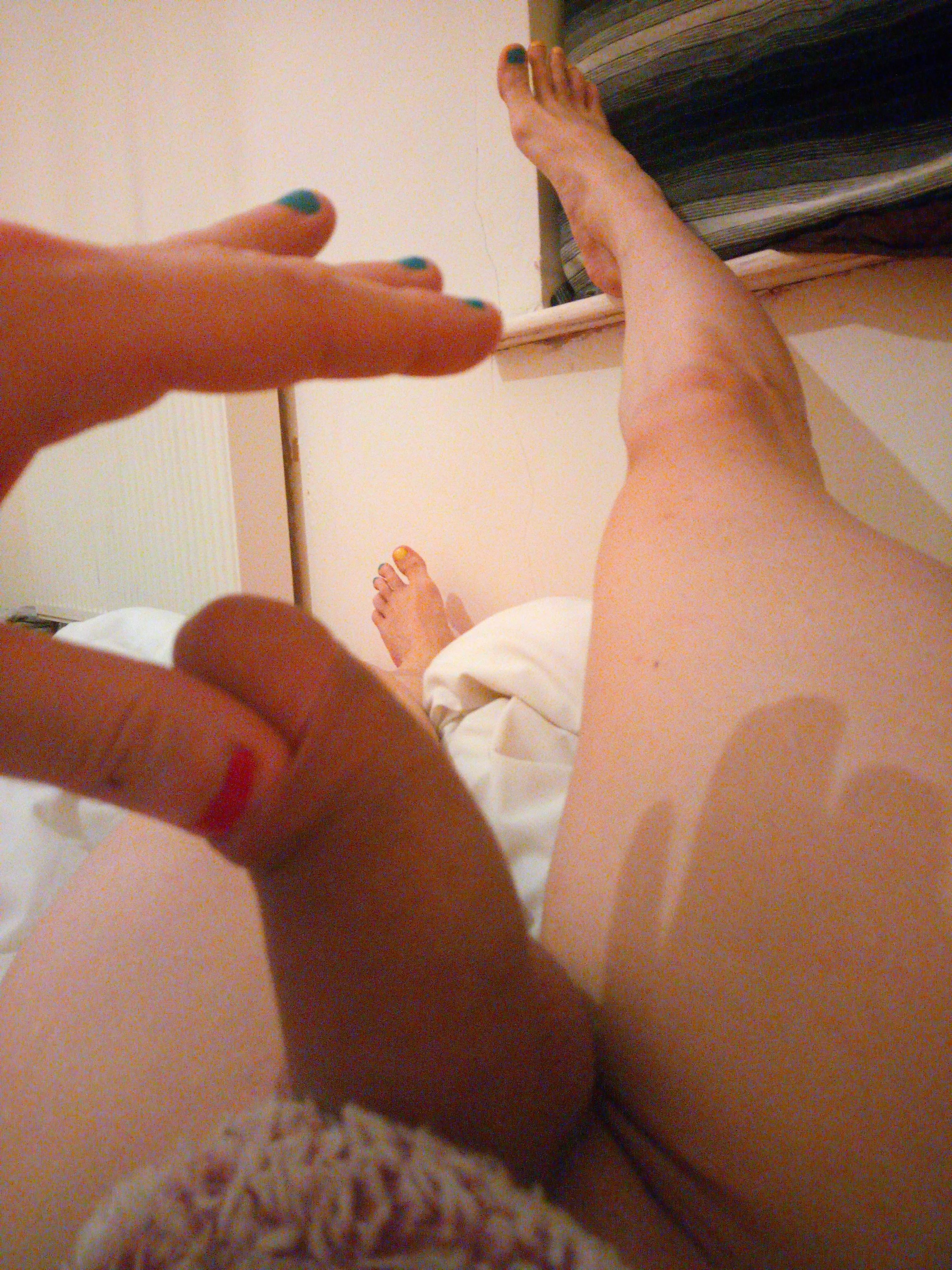 She likes being played with 🥰🤭♥️