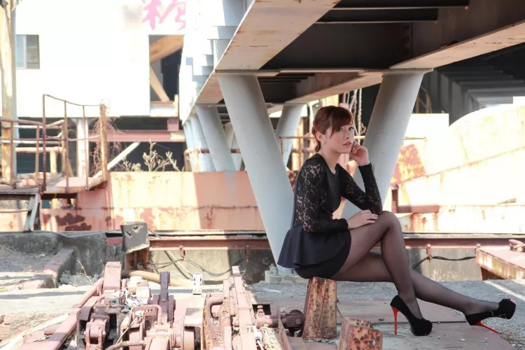 She might be relatively mild, but damn seductive