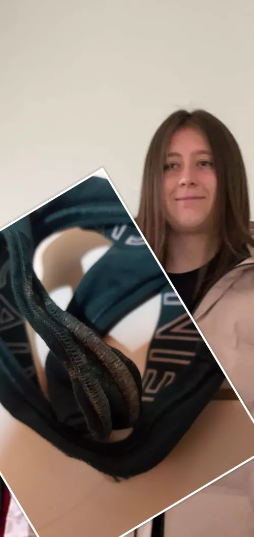 She's a beauty dms open Or k ik in bio