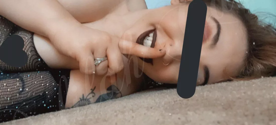 Shh you canβt get us caught ππ