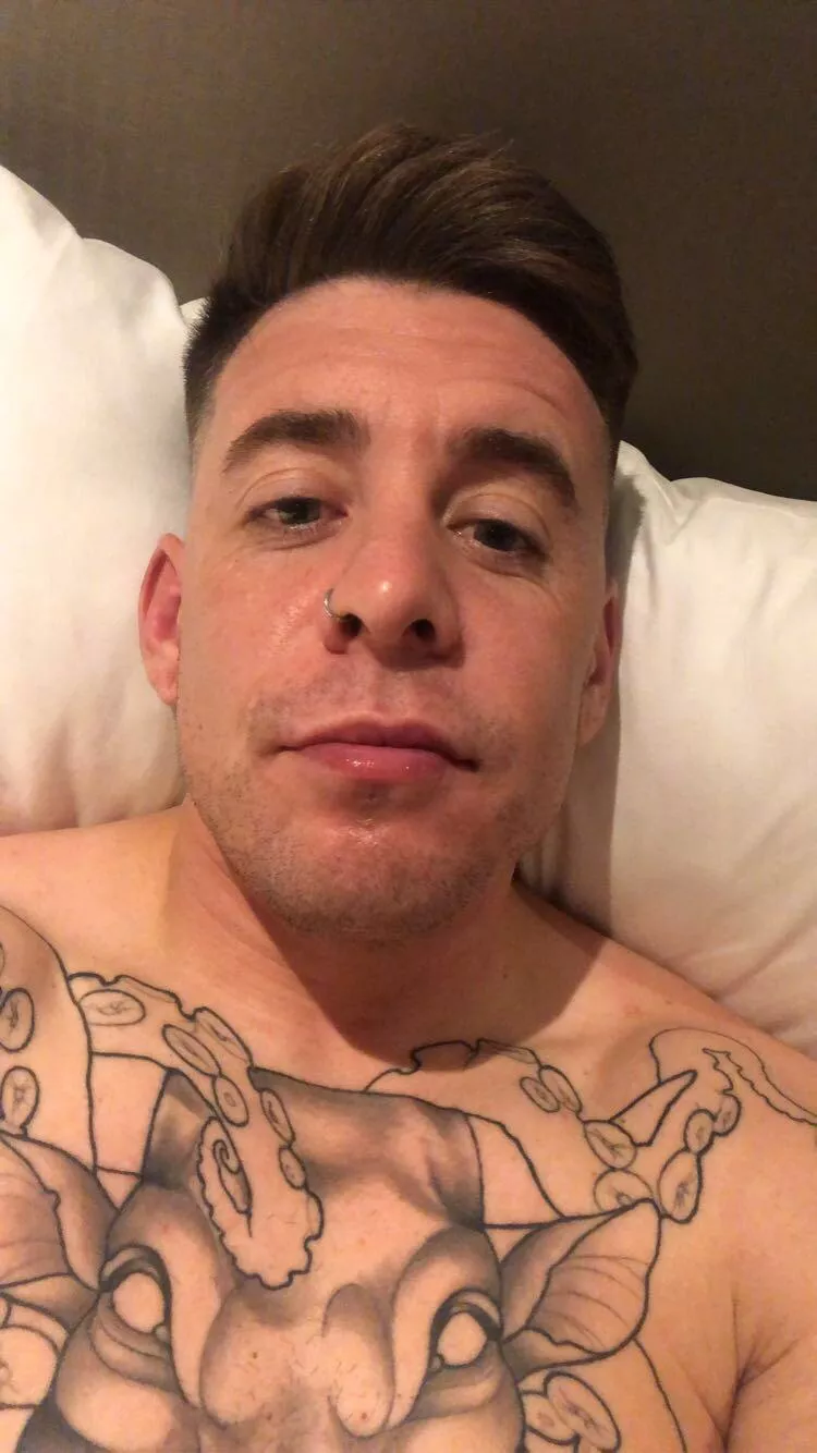 Shit I’m here again 🤦‍♂️