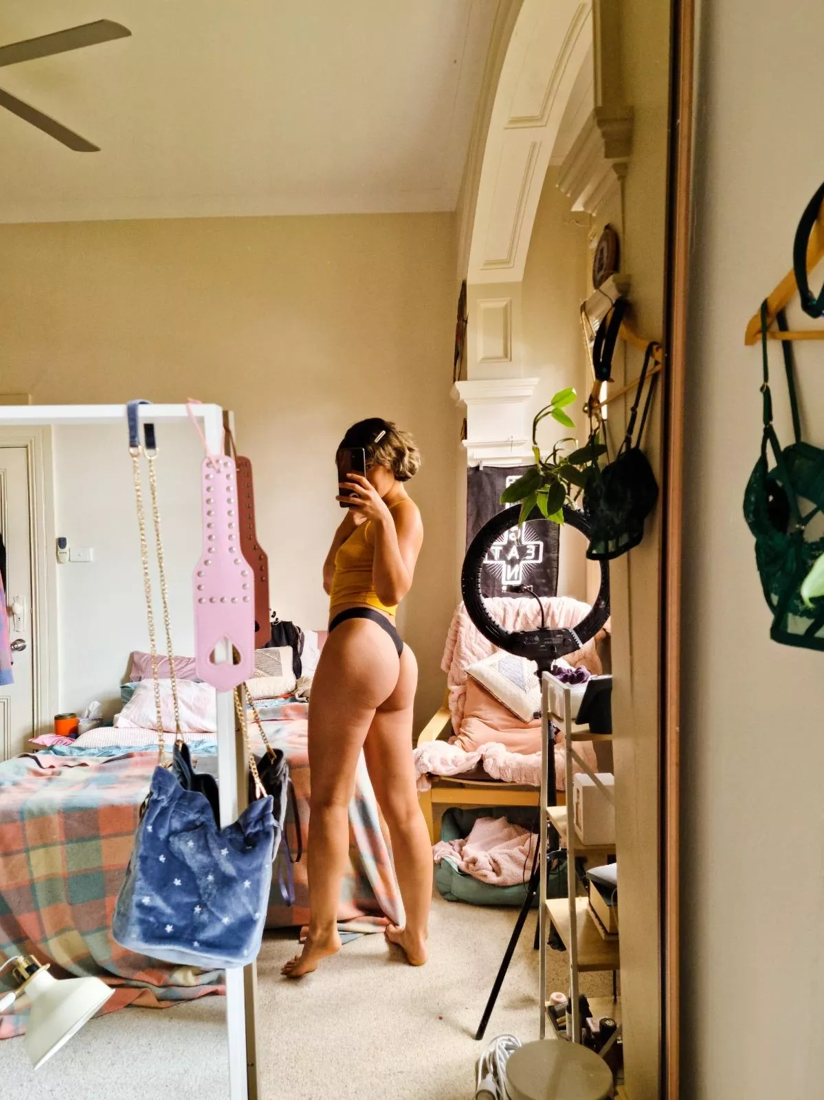 Short hair, thick ass