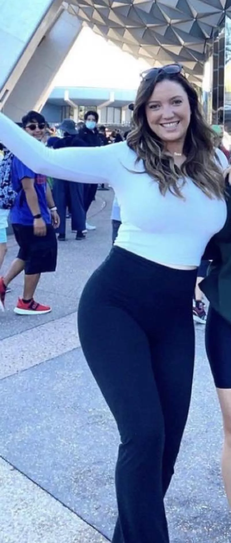 Should 31 year old mom of 2 do porn?