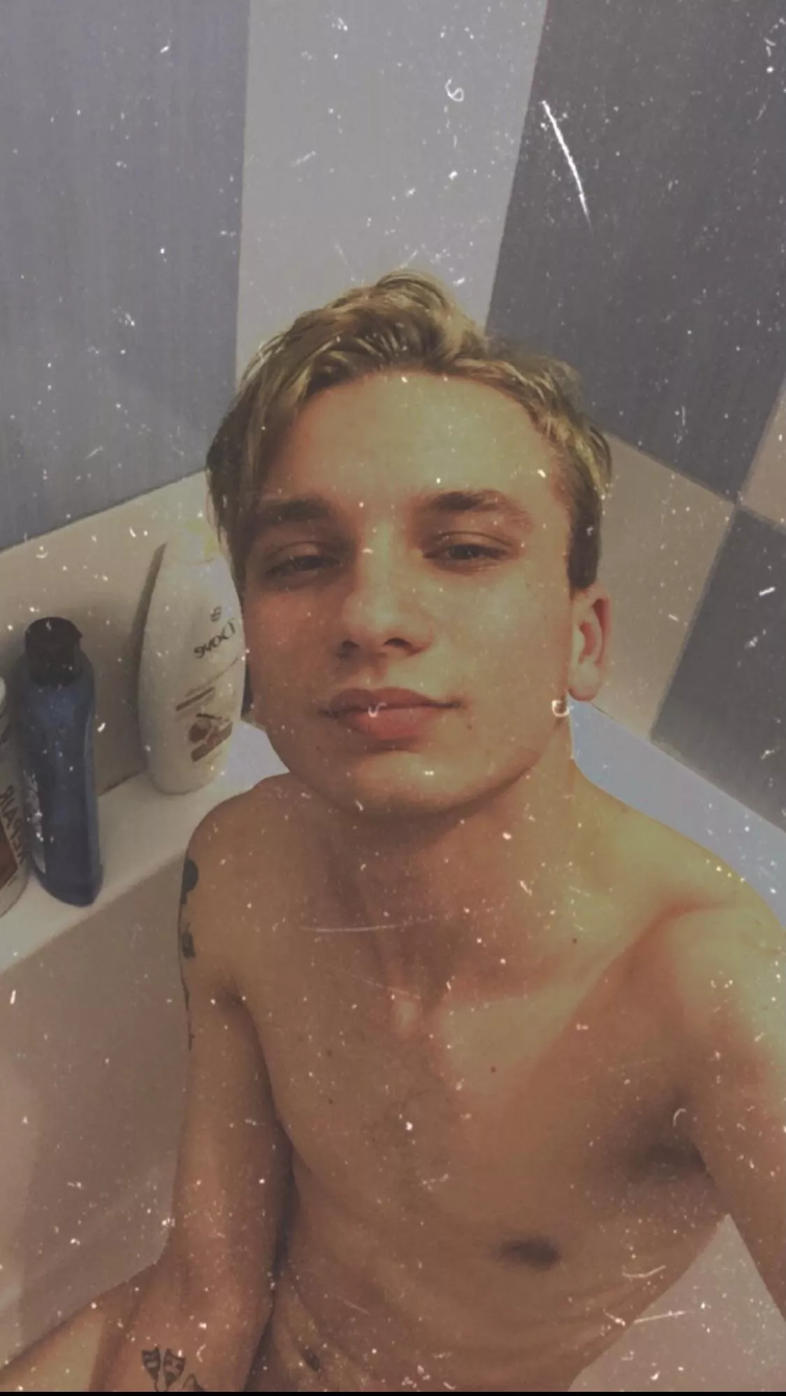 Should I get blonde again ?