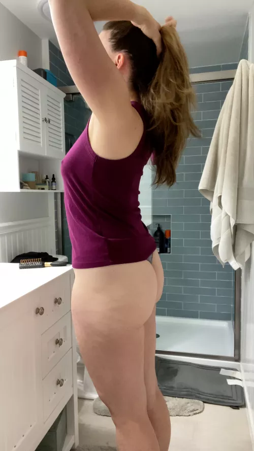 Should I get dressed or stay like this? MILF/42