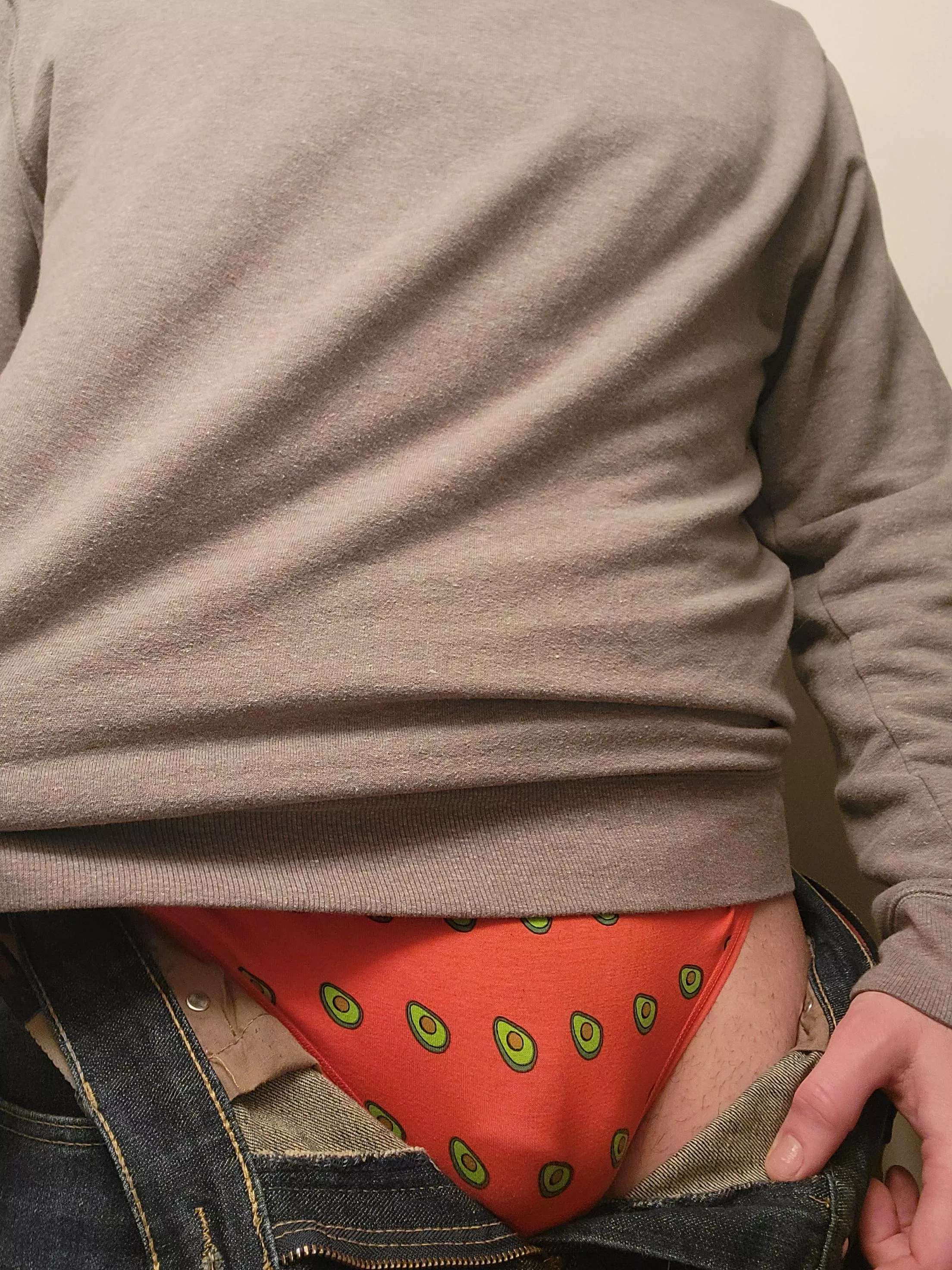 Should I just stop wearing men's boxers?(no bra today) Should I just stop wearing men's boxers?(no bra today)