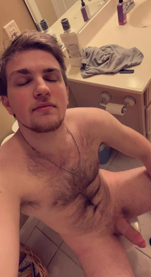 Should I shave my chest 🤷🏻♂️🤷🏻♂️