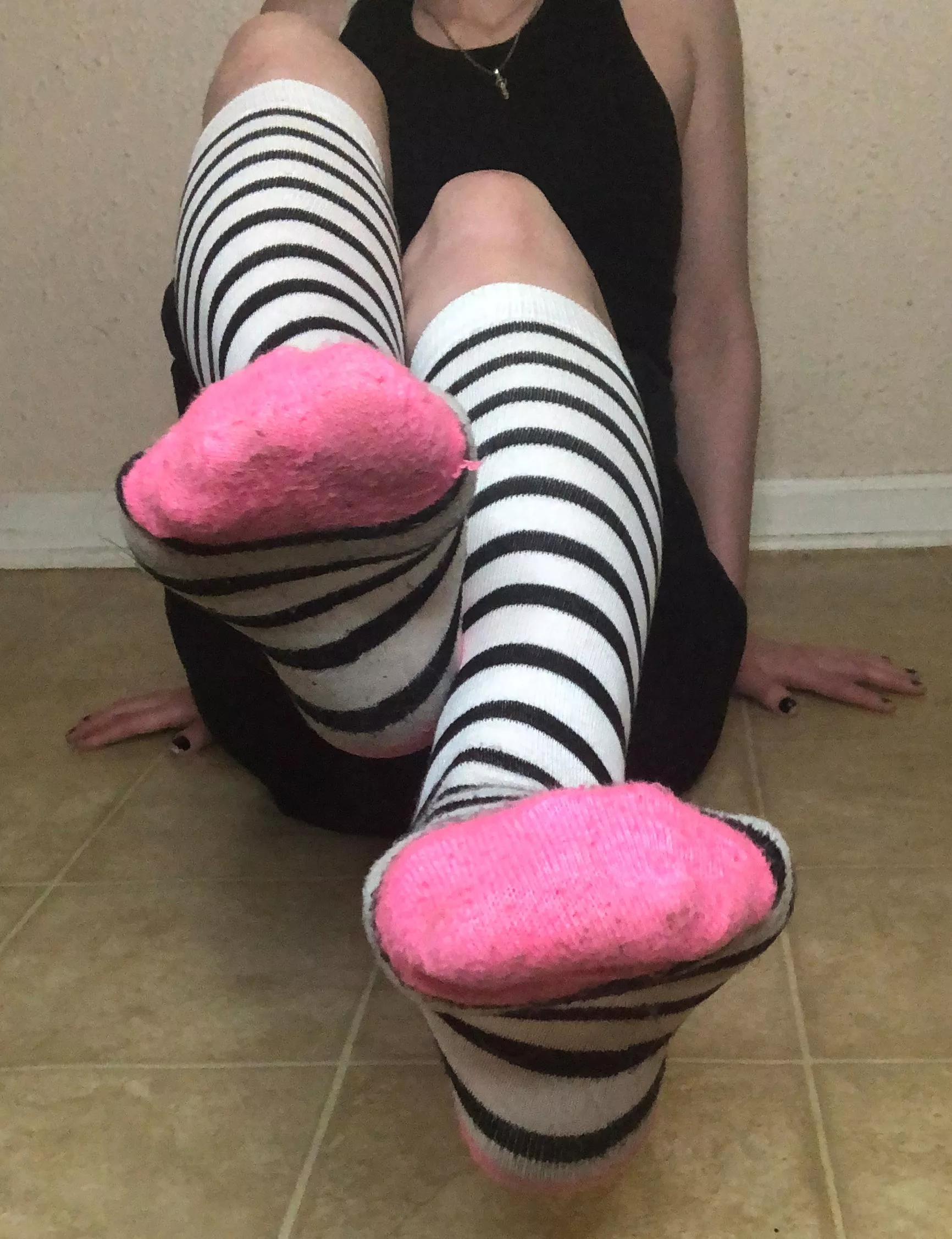 Should I start offering my dirty socks? š¤ what would you do if you got them? š Should I start offering my dirty socks? š¤ what would you do if you got them? š