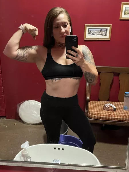 Shoulders â
