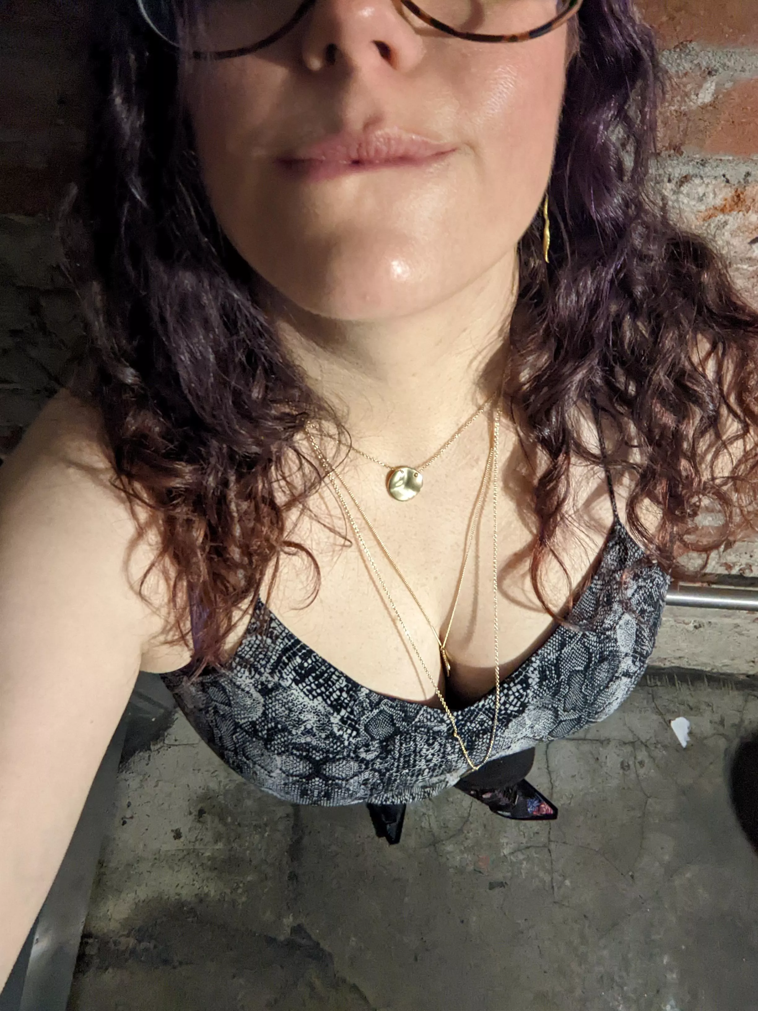 Shove me up against this brick wall and kiss the shit out of me