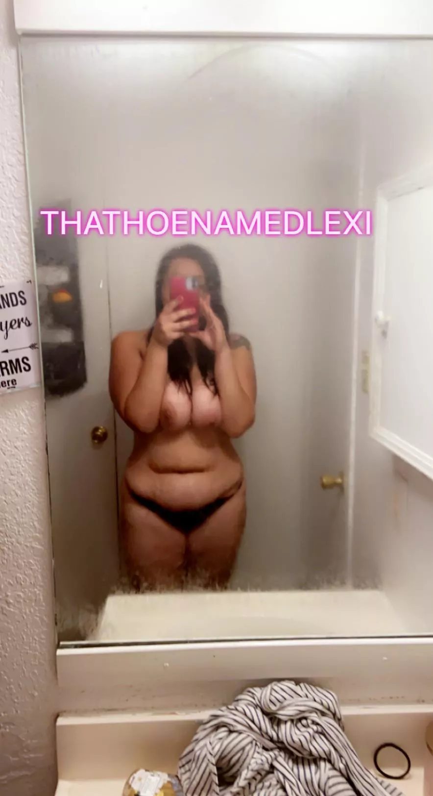 Shower steam is the enemy of selfies