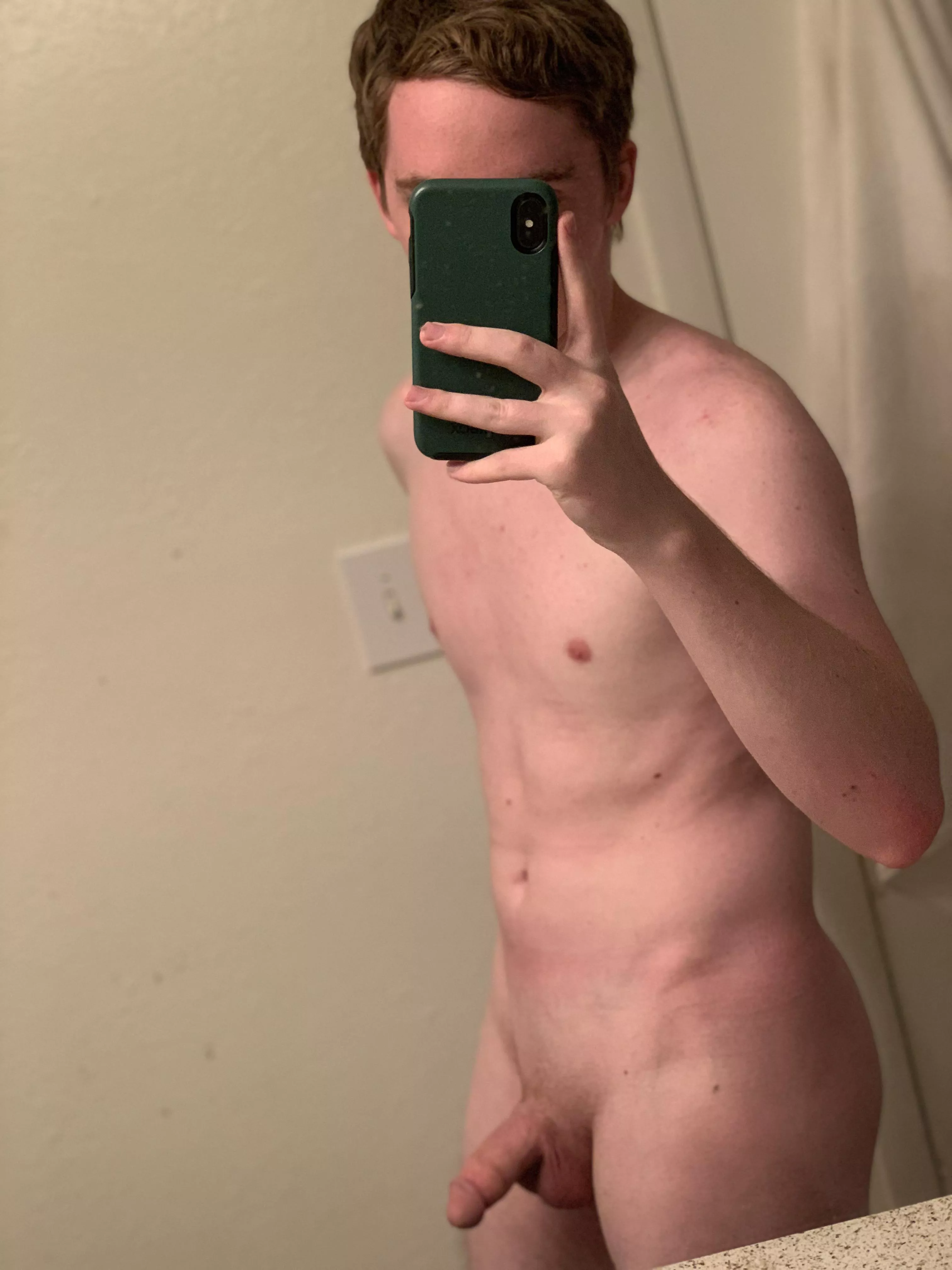 Showers after work feel so good🚿 Wanna join? Showers after work feel so good🚿 Wanna join?