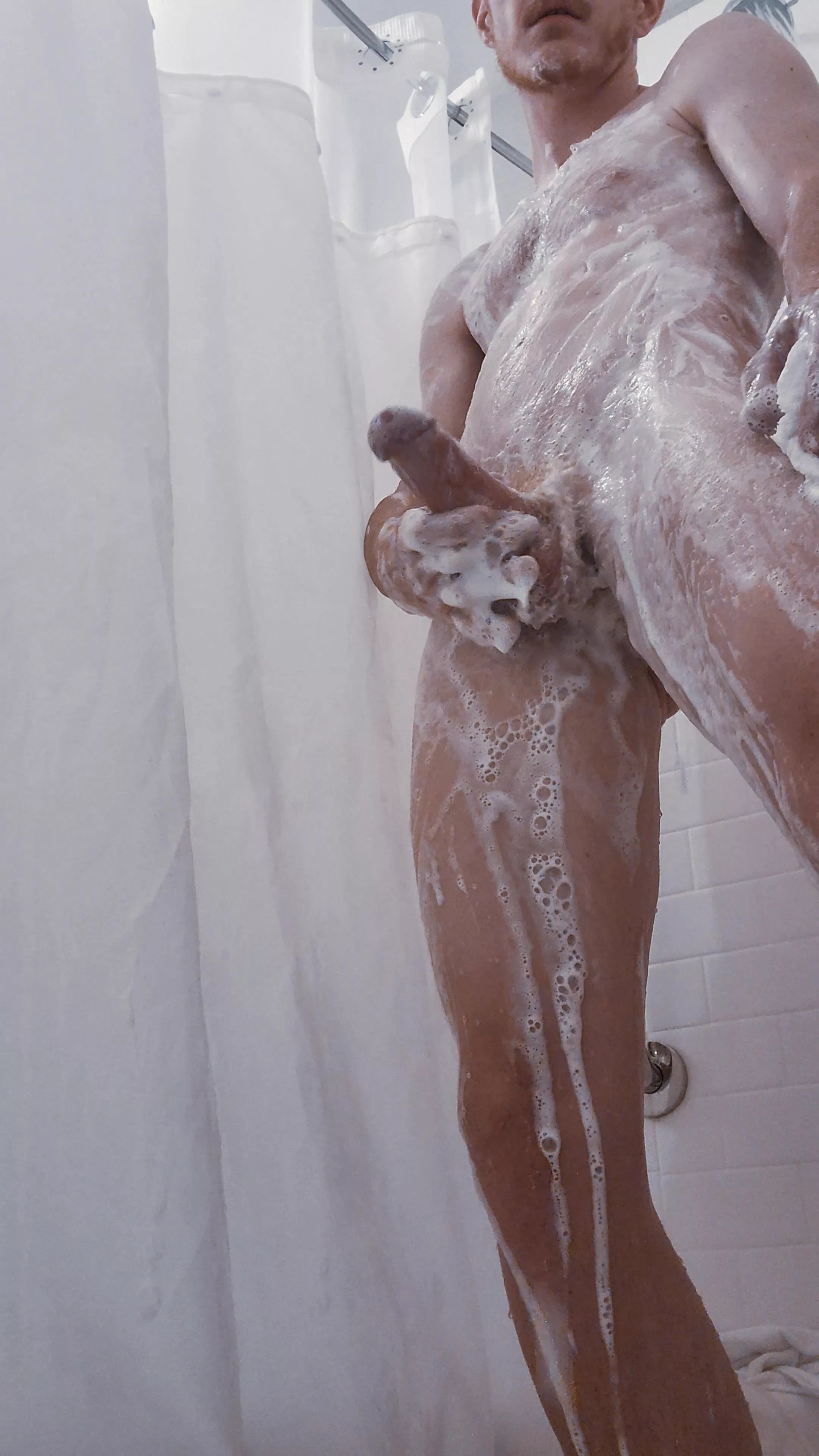 Showers with company are much better than showers alone 😩