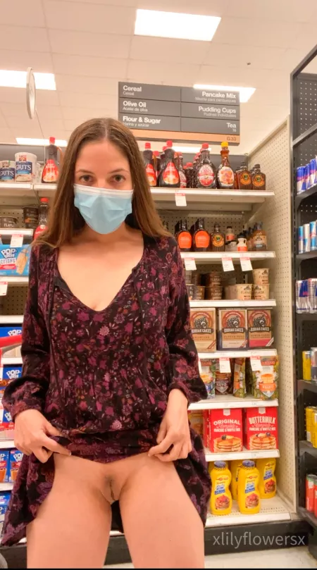 Showing my vagina in front of Aunt Jemima