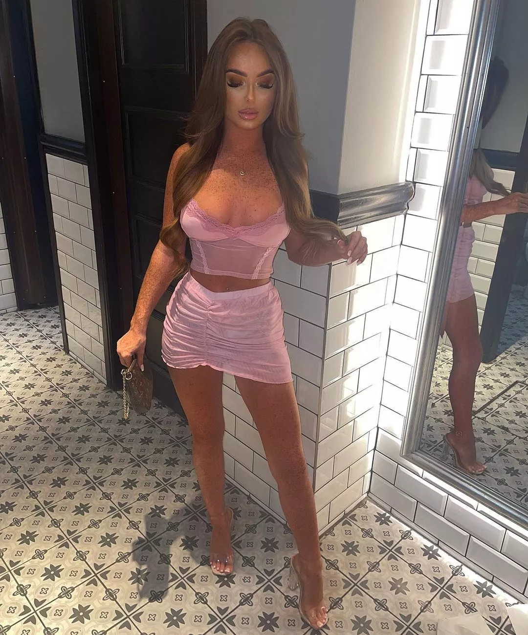 Showing off those lashes